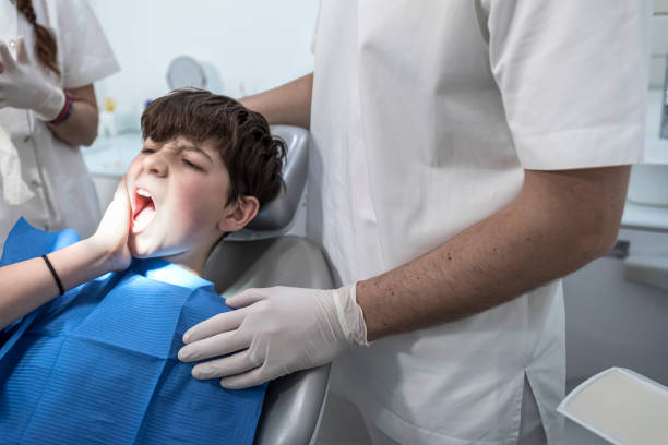 Best Emergency Tooth Extraction in New Paris, OH